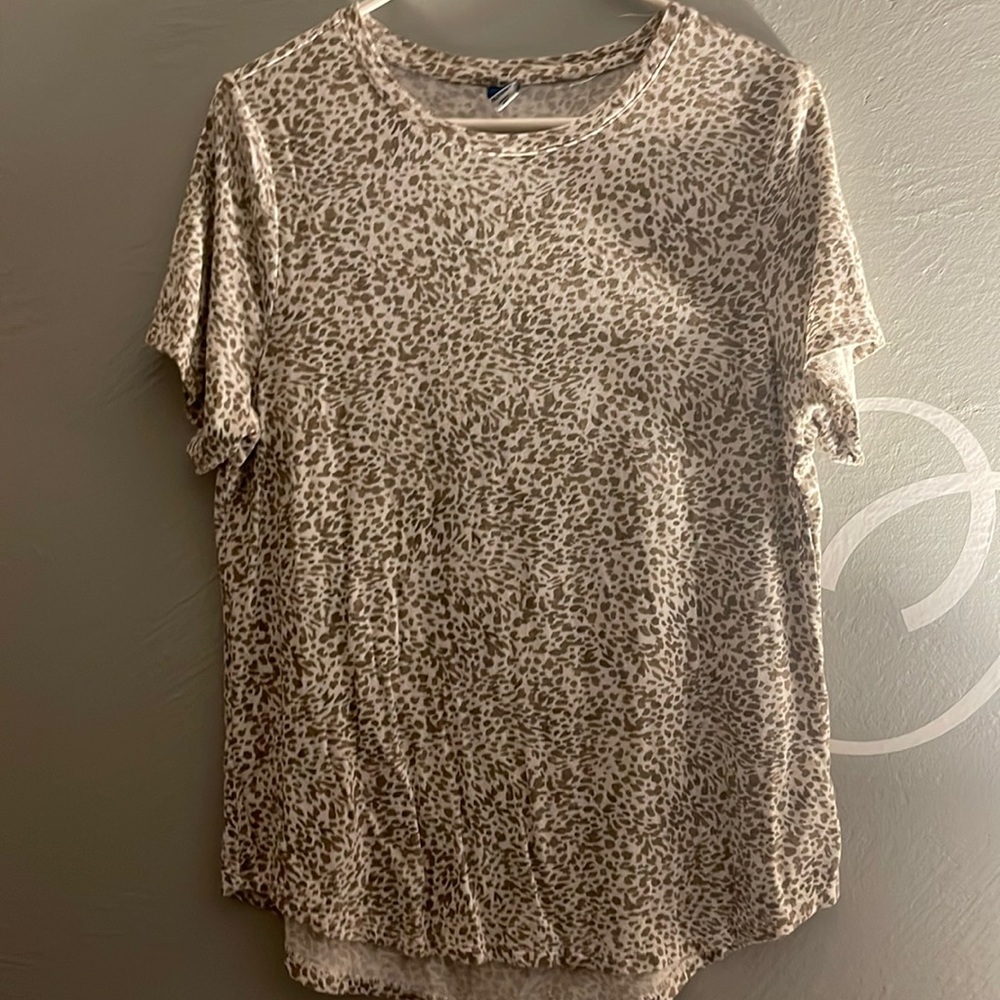 Cute old navy shirt